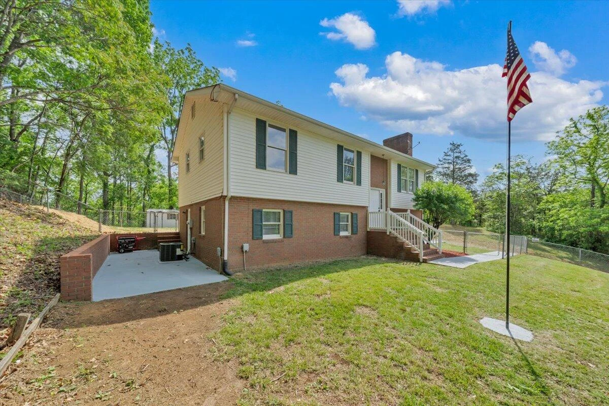 347 Roy RD - Photo 35