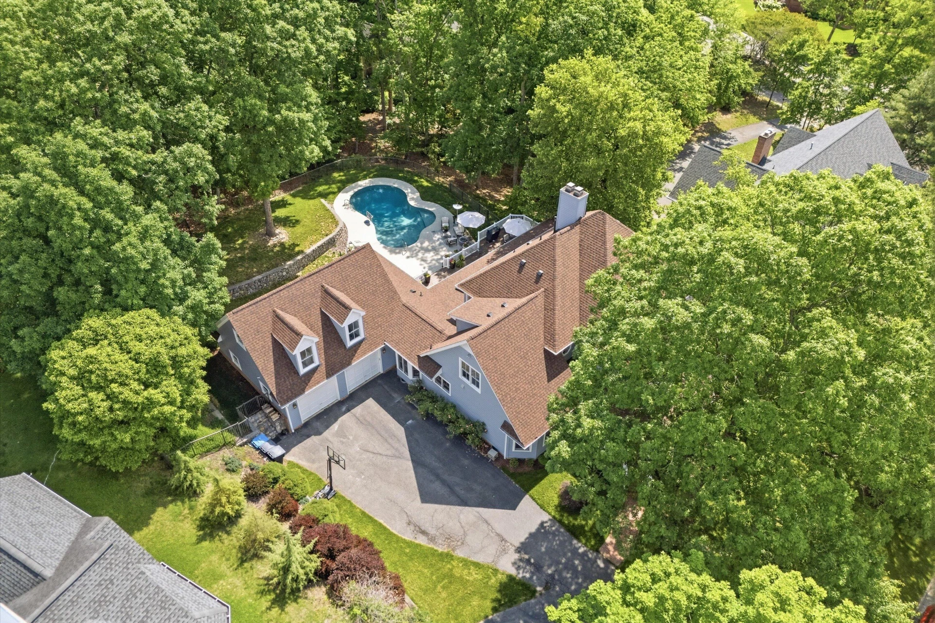 522 Waterford DR SE - Photo 4
