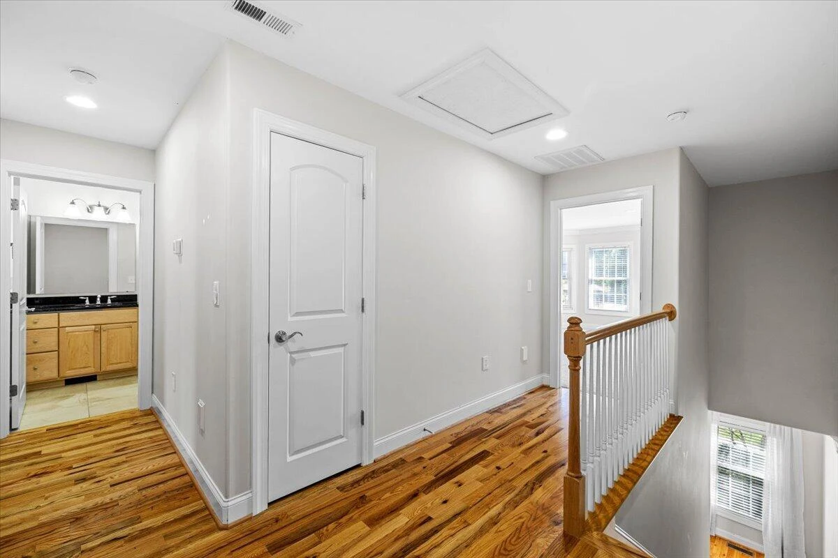 110 Phoenix BLVD NW - Photo 14