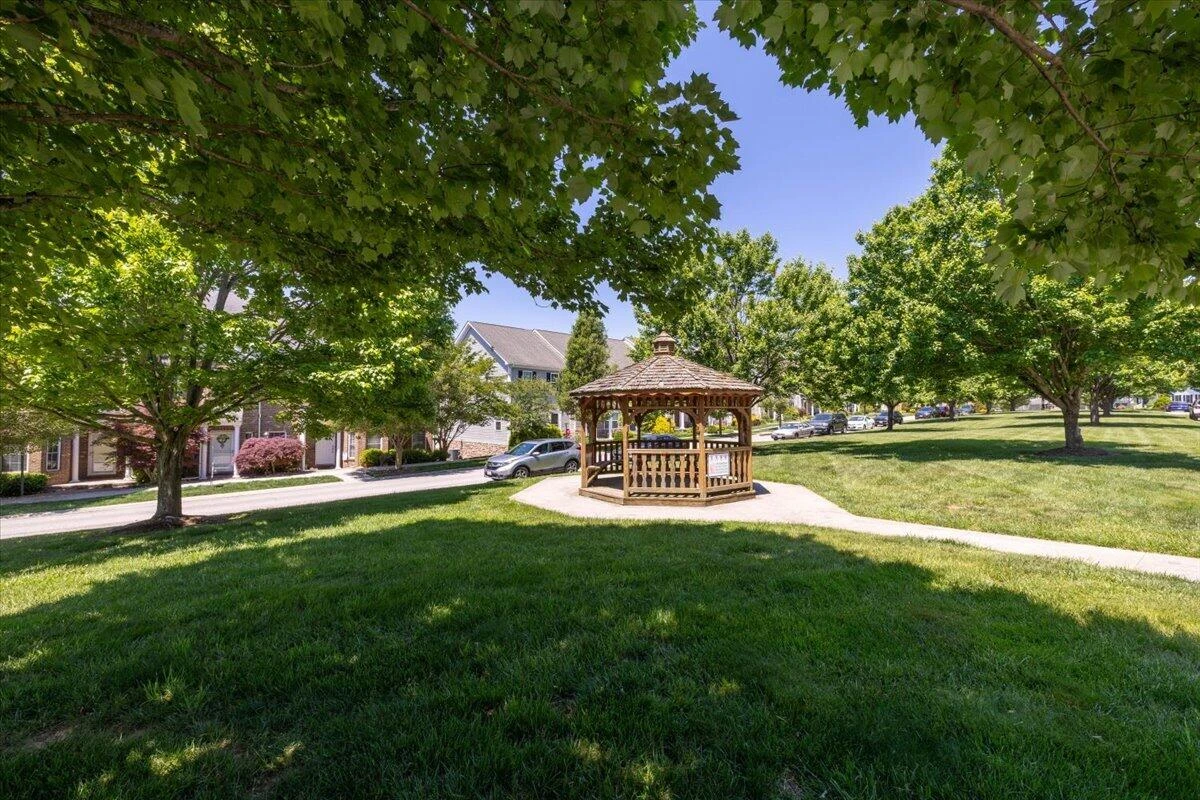 110 Phoenix BLVD NW - Photo 27