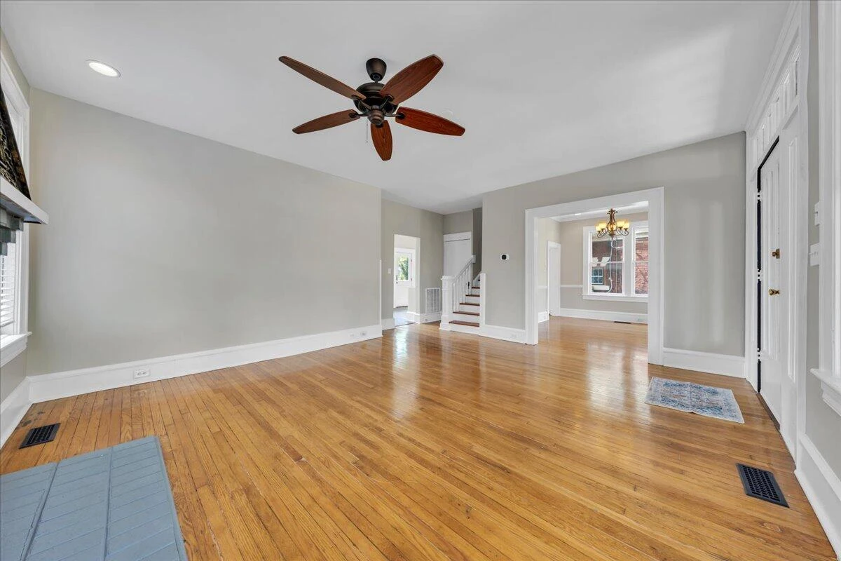 834 Day AVE SW - Photo 11