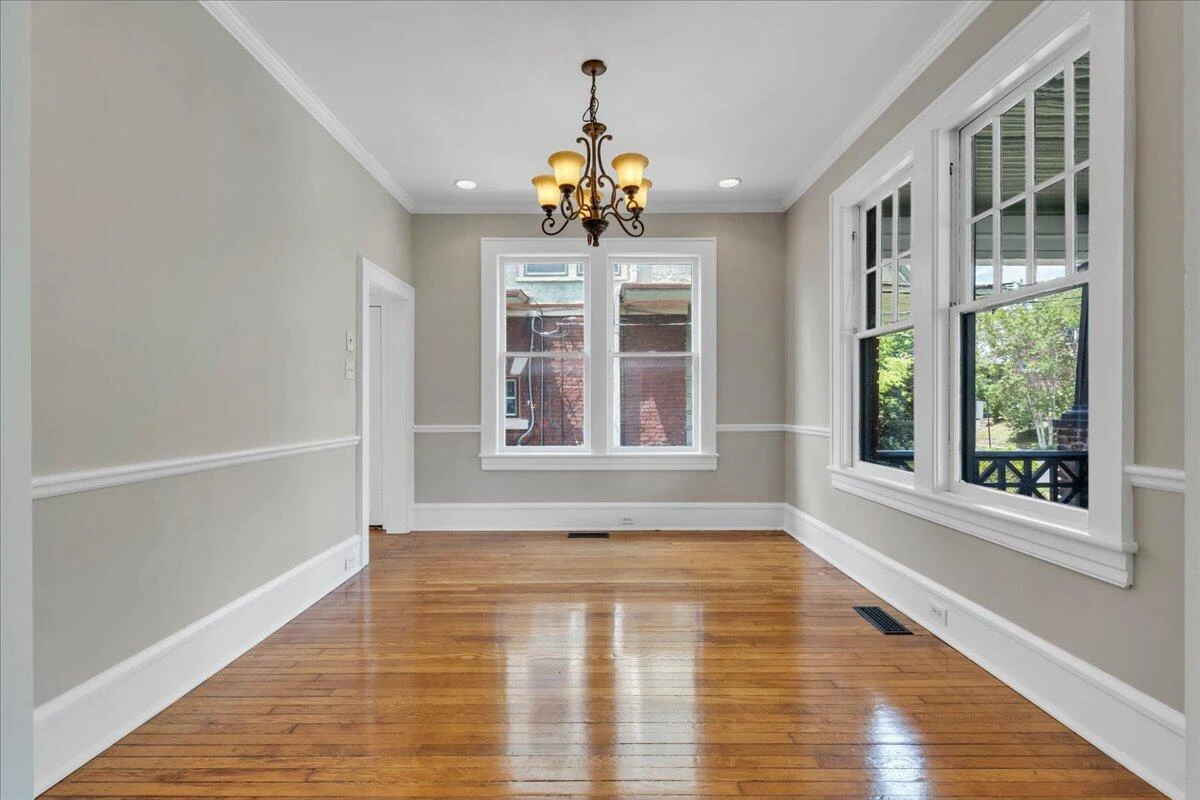 834 Day AVE SW - Photo 15
