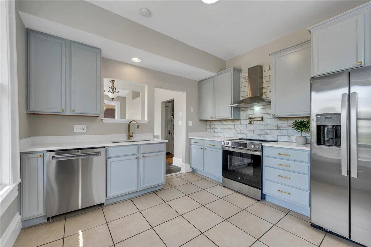 834 Day AVE SW - Photo 20