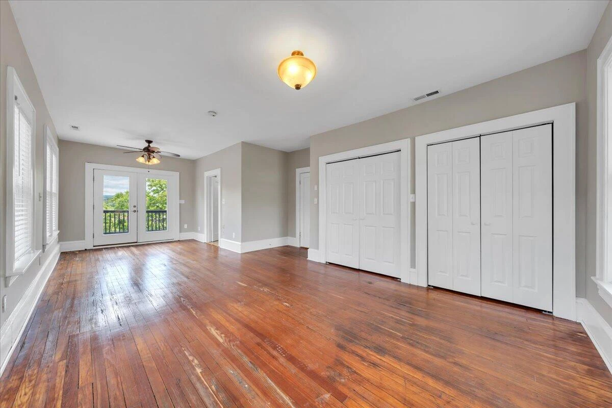 834 Day AVE SW - Photo 33