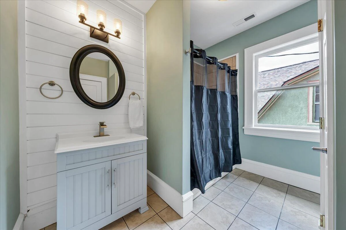 834 Day AVE SW - Photo 44