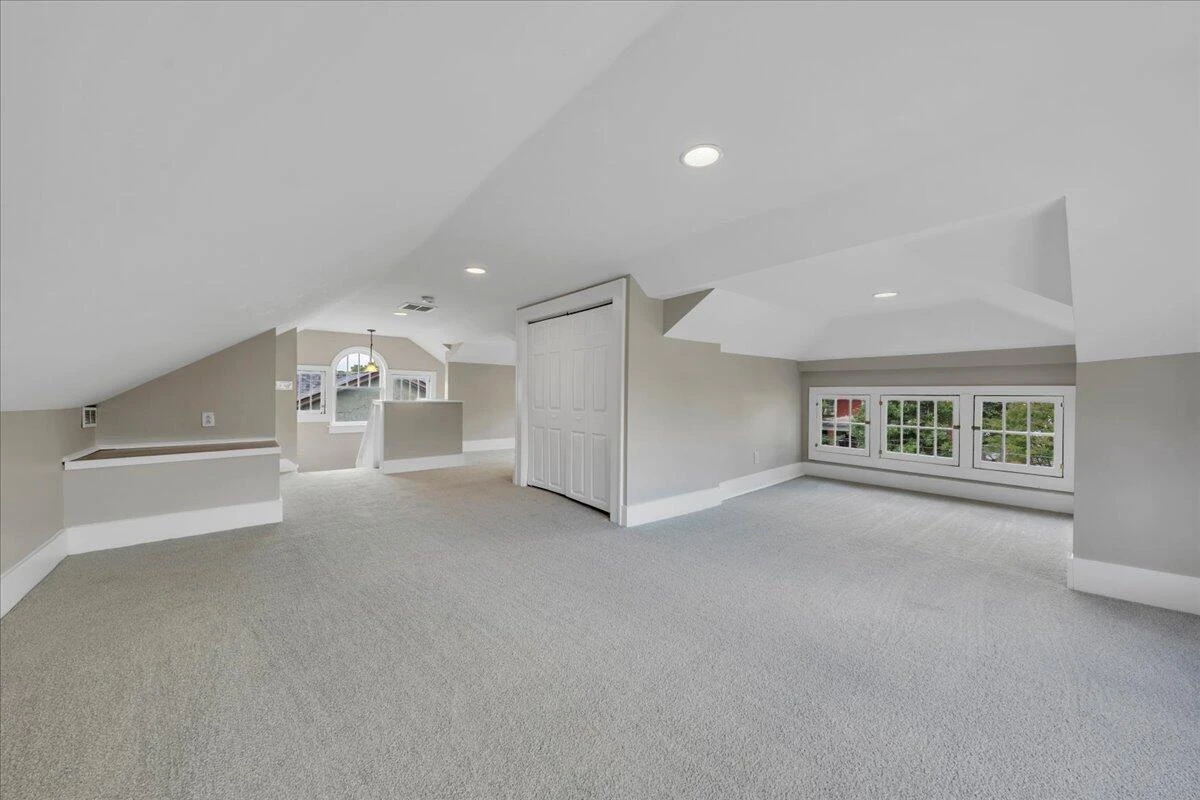 834 Day AVE SW - Photo 50