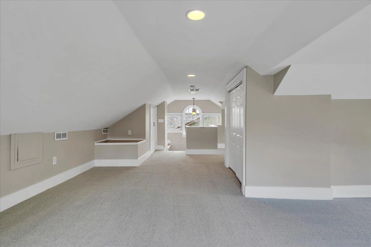 834 Day AVE SW - Photo 51
