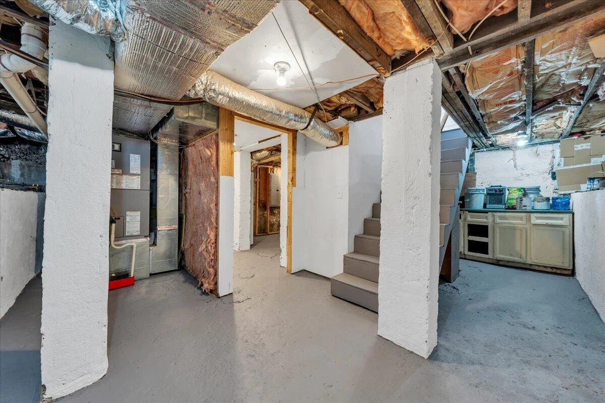 834 Day AVE SW - Photo 53