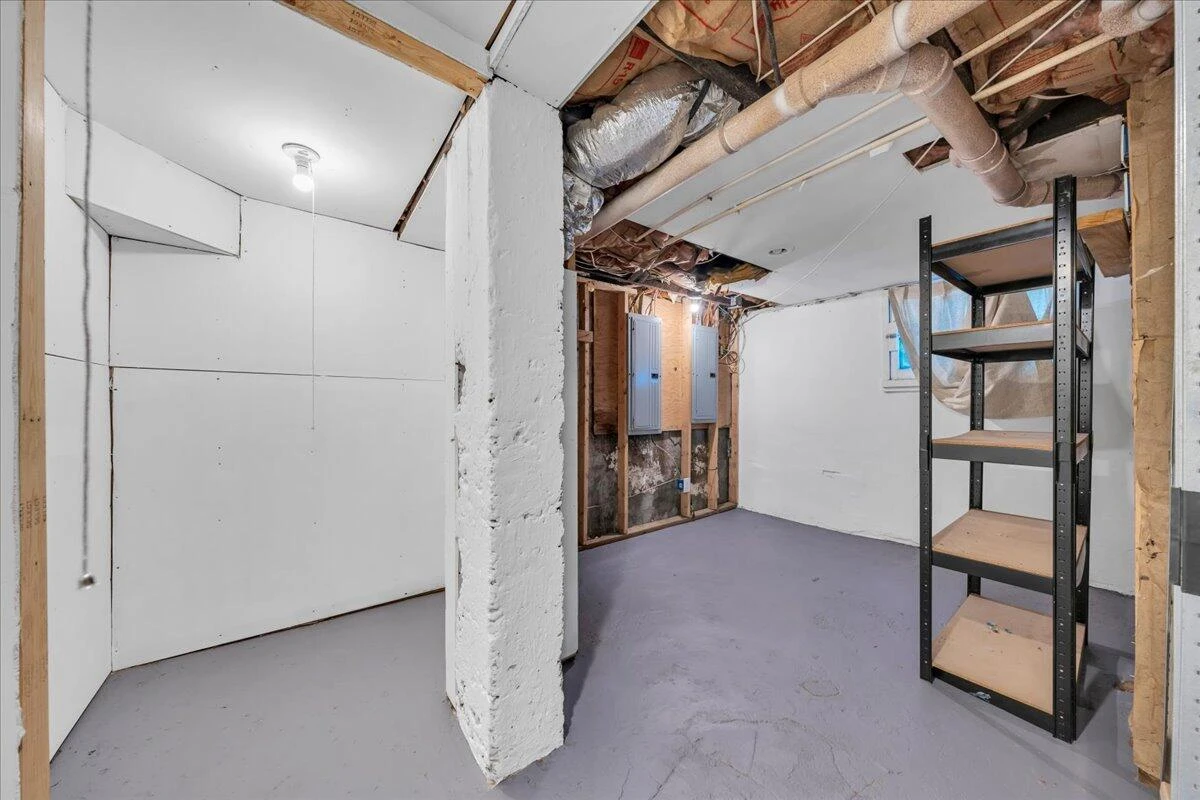 834 Day AVE SW - Photo 55