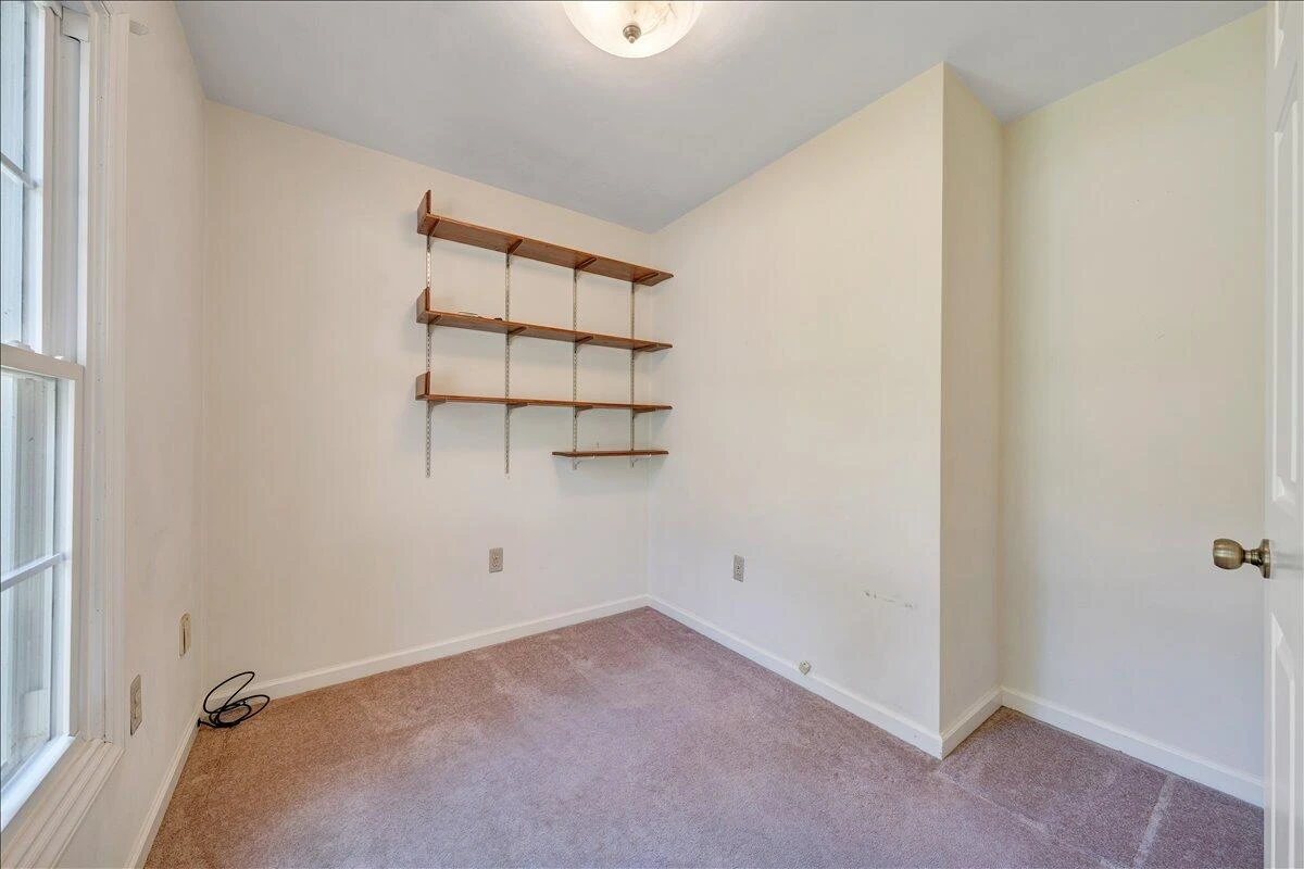 3222 Lakewood Forest RD - Photo 35