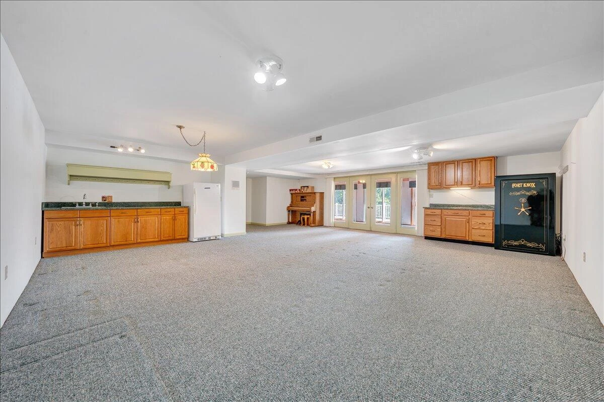 3222 Lakewood Forest RD - Photo 41