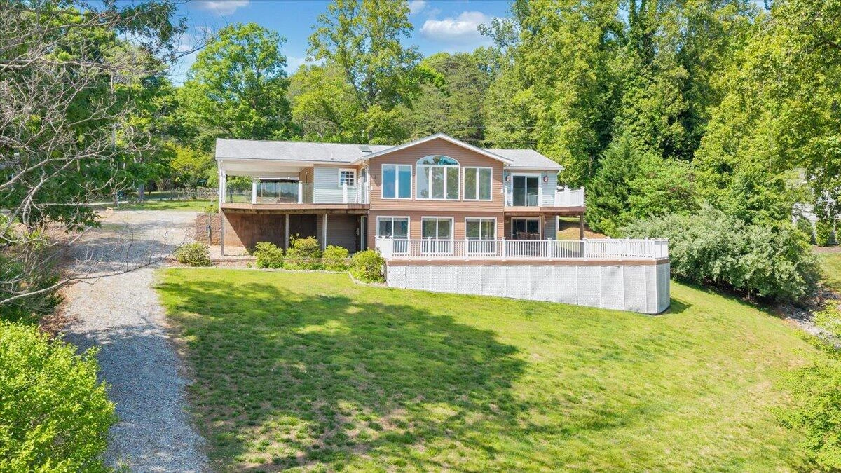 3222 Lakewood Forest RD - Photo 6