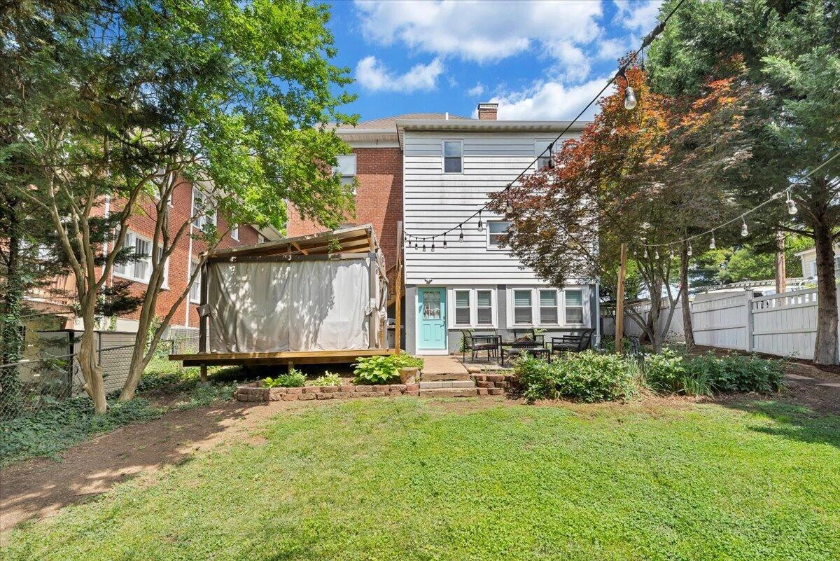 602 Walnut AVE SW - Photo 13