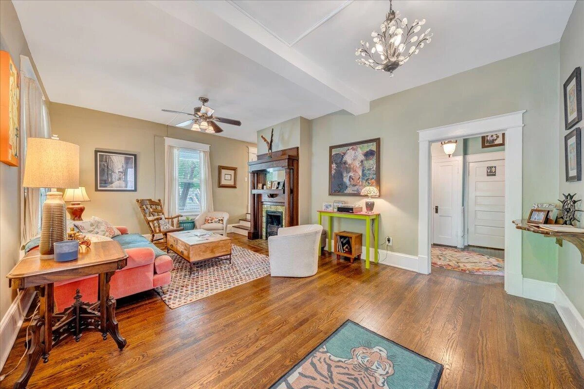 602 Walnut AVE SW - Photo 14