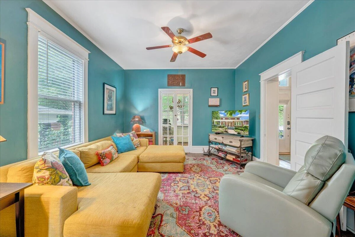 602 Walnut AVE SW - Photo 26