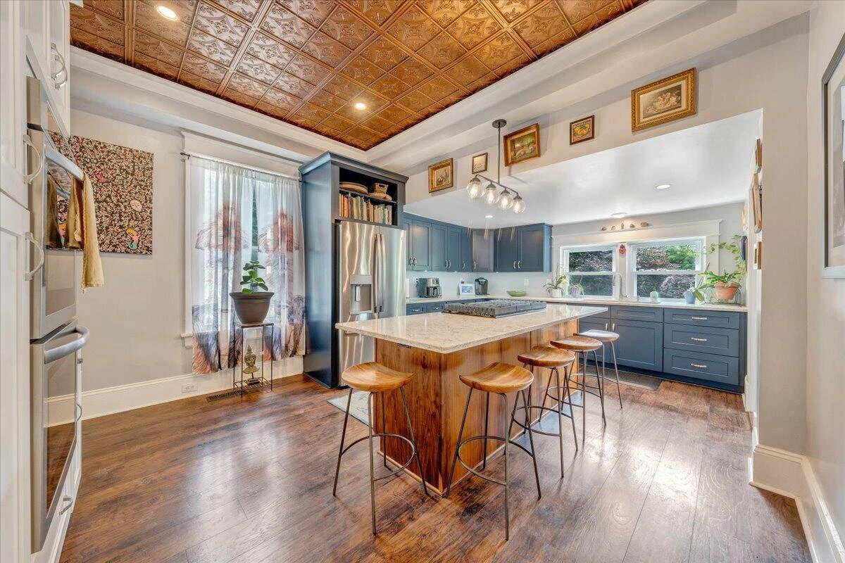 602 Walnut AVE SW - Photo 38