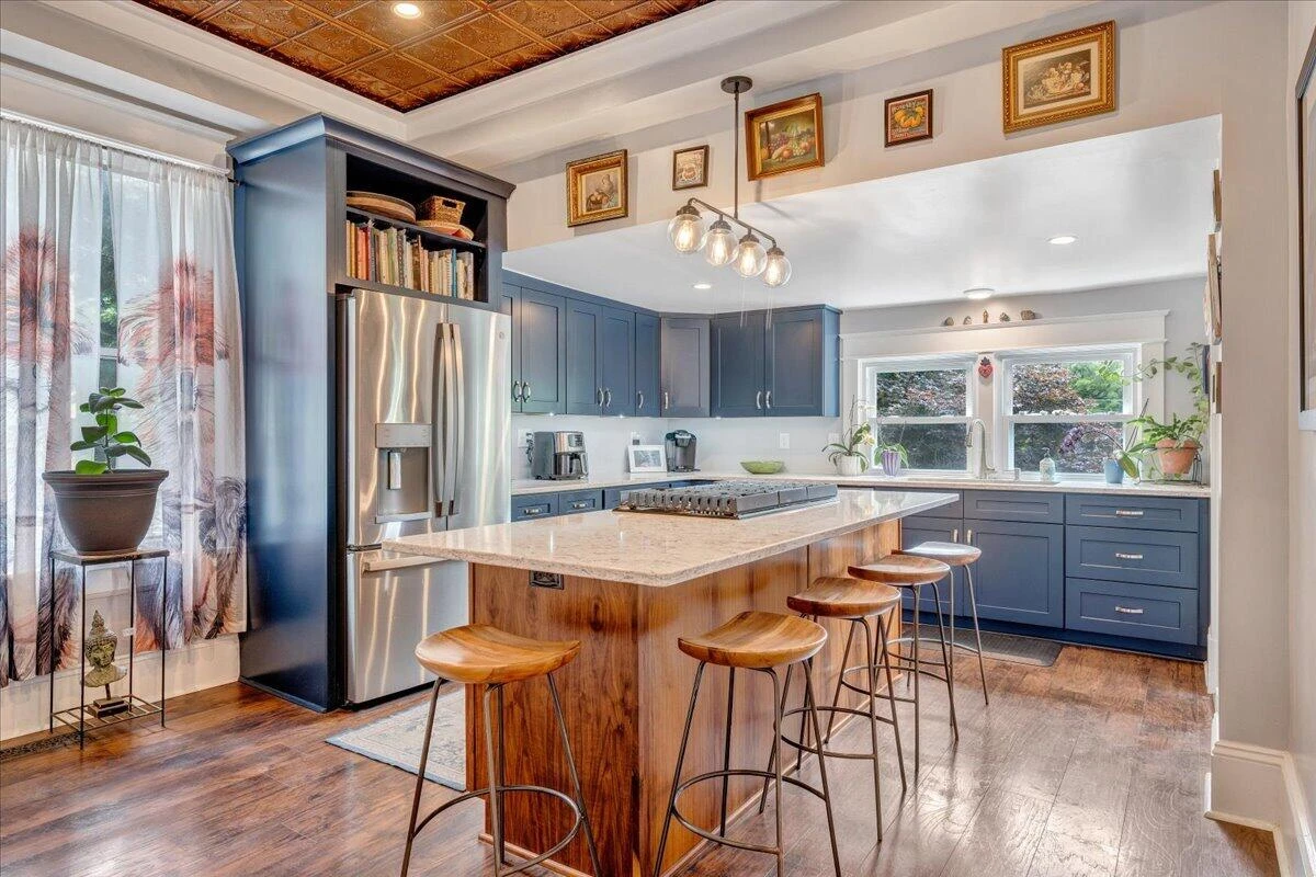 602 Walnut AVE SW - Photo 39