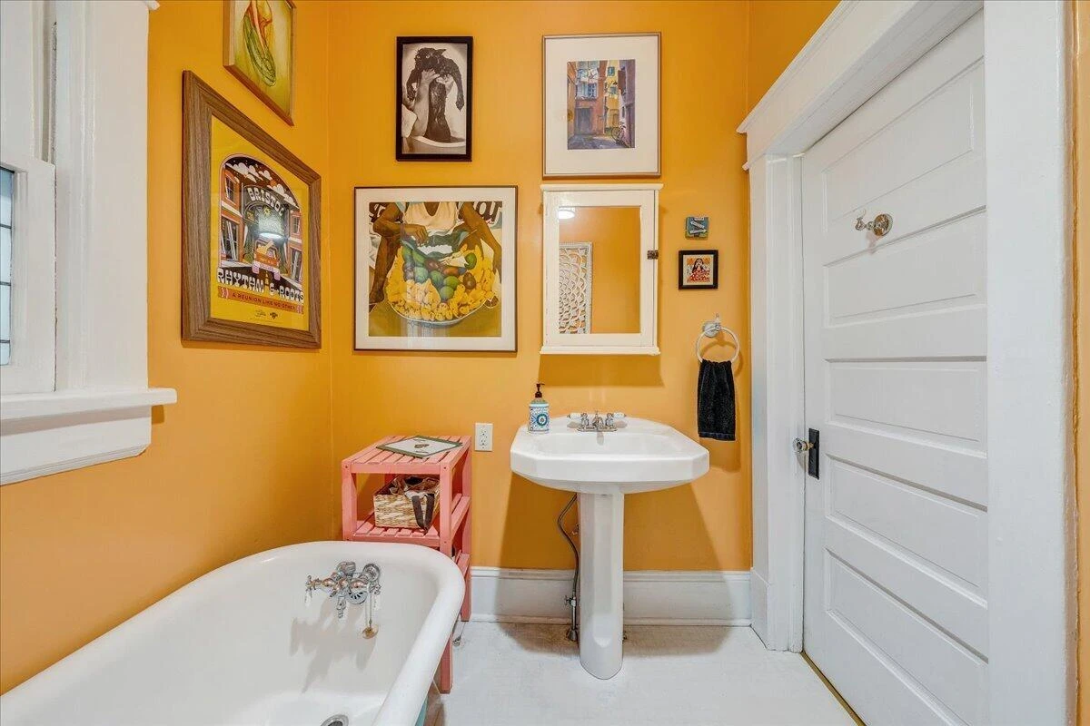 602 Walnut AVE SW - Photo 49