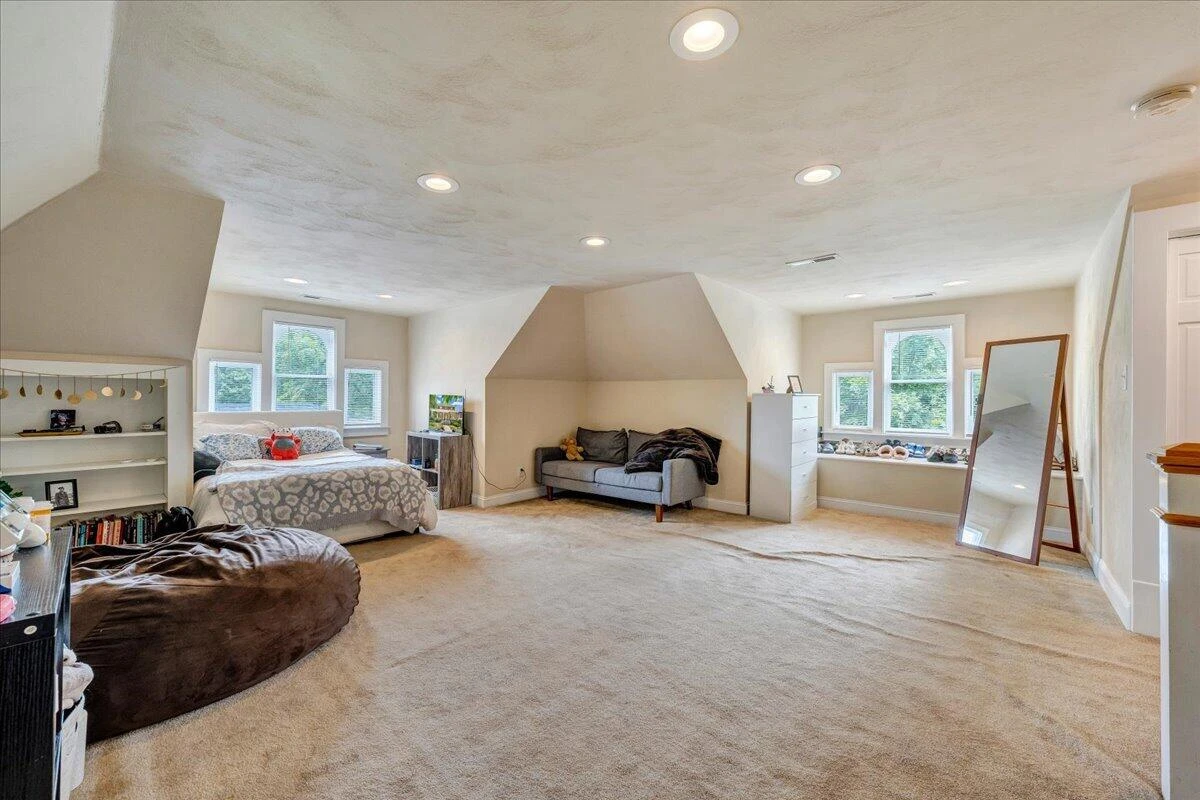 602 Walnut AVE SW - Photo 73