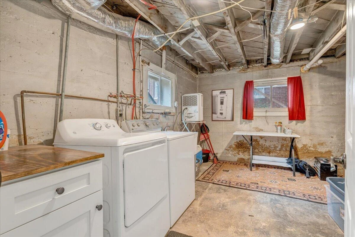 602 Walnut AVE SW - Photo 86