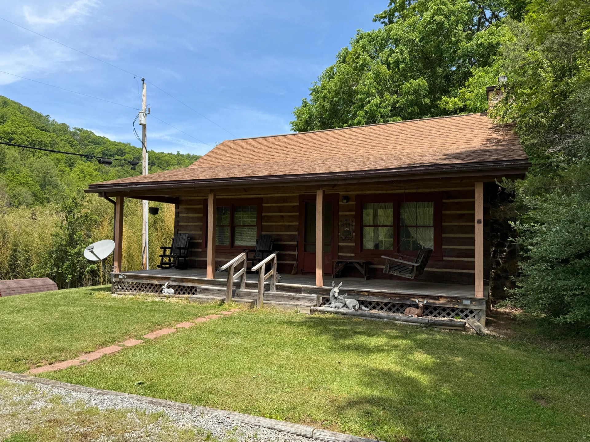 803 White Rock Gap RD