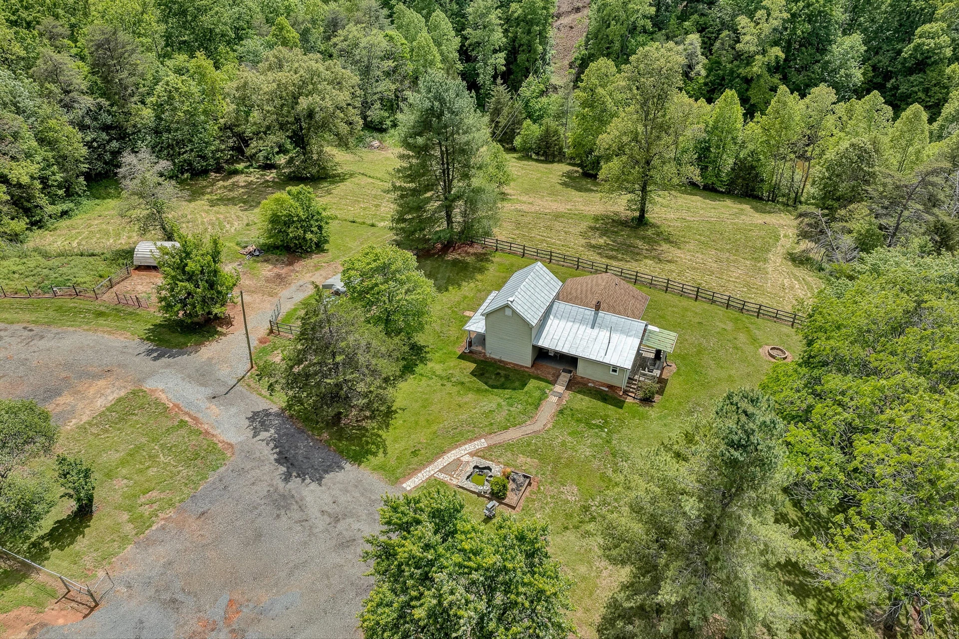 3835 Hardy RD - Photo 29