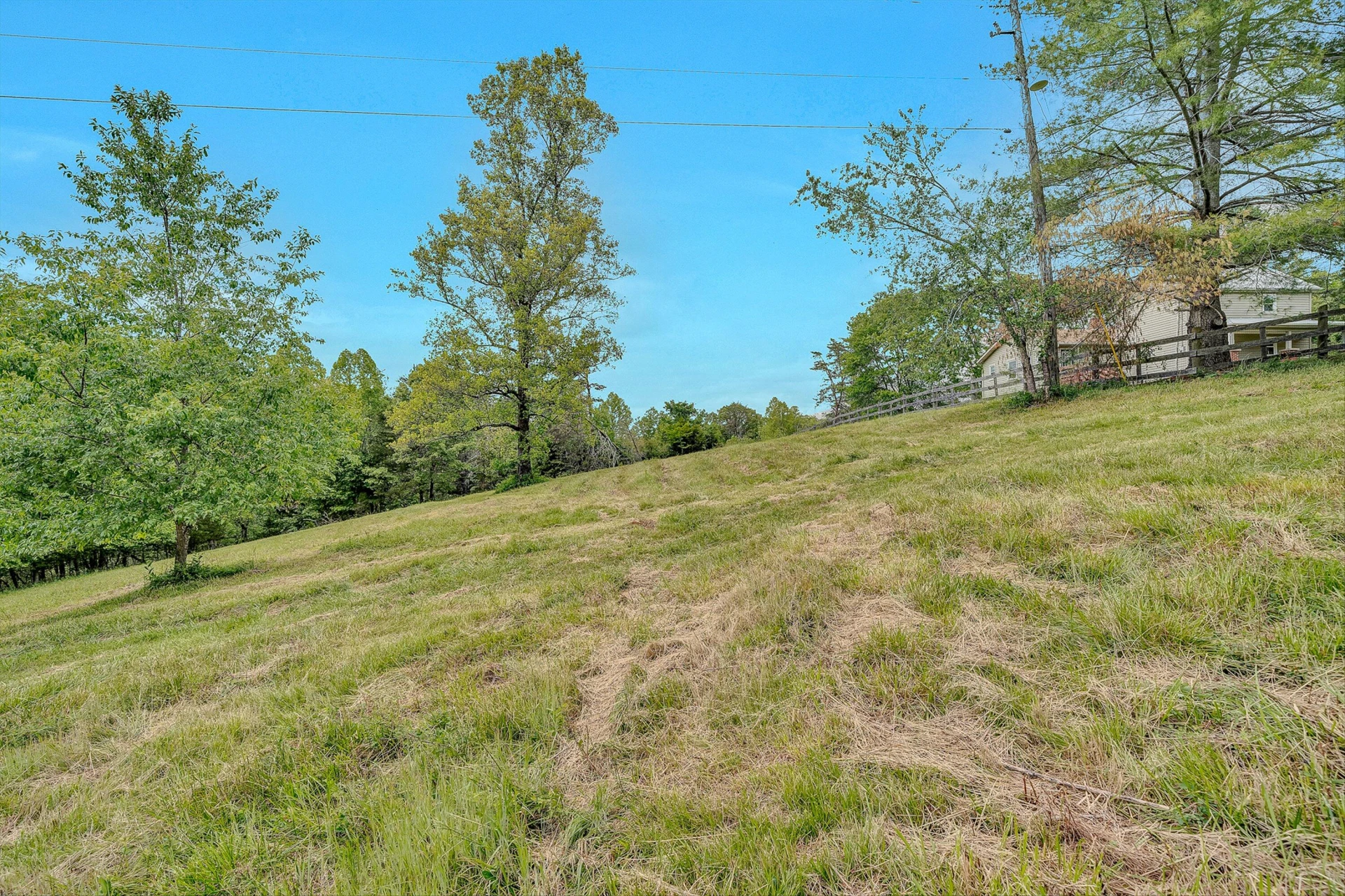 3835 Hardy RD - Photo 37