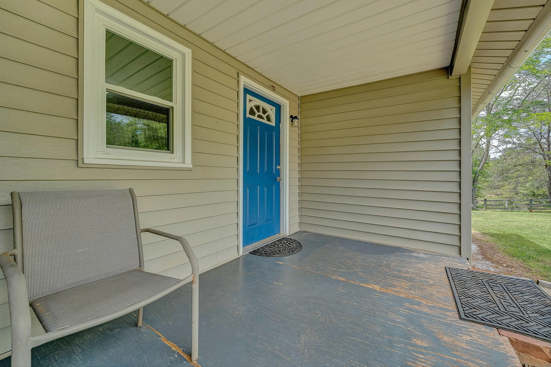 3835 Hardy RD - Photo 4