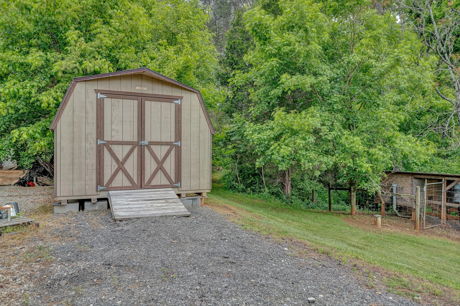 3835 Hardy RD - Photo 44