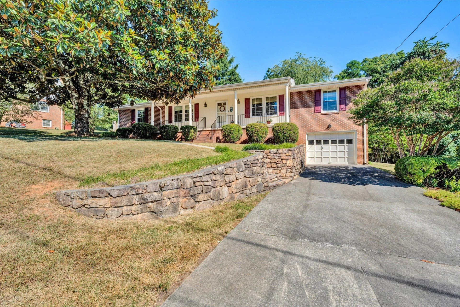 4911 Cave Spring CIR - Photo 36