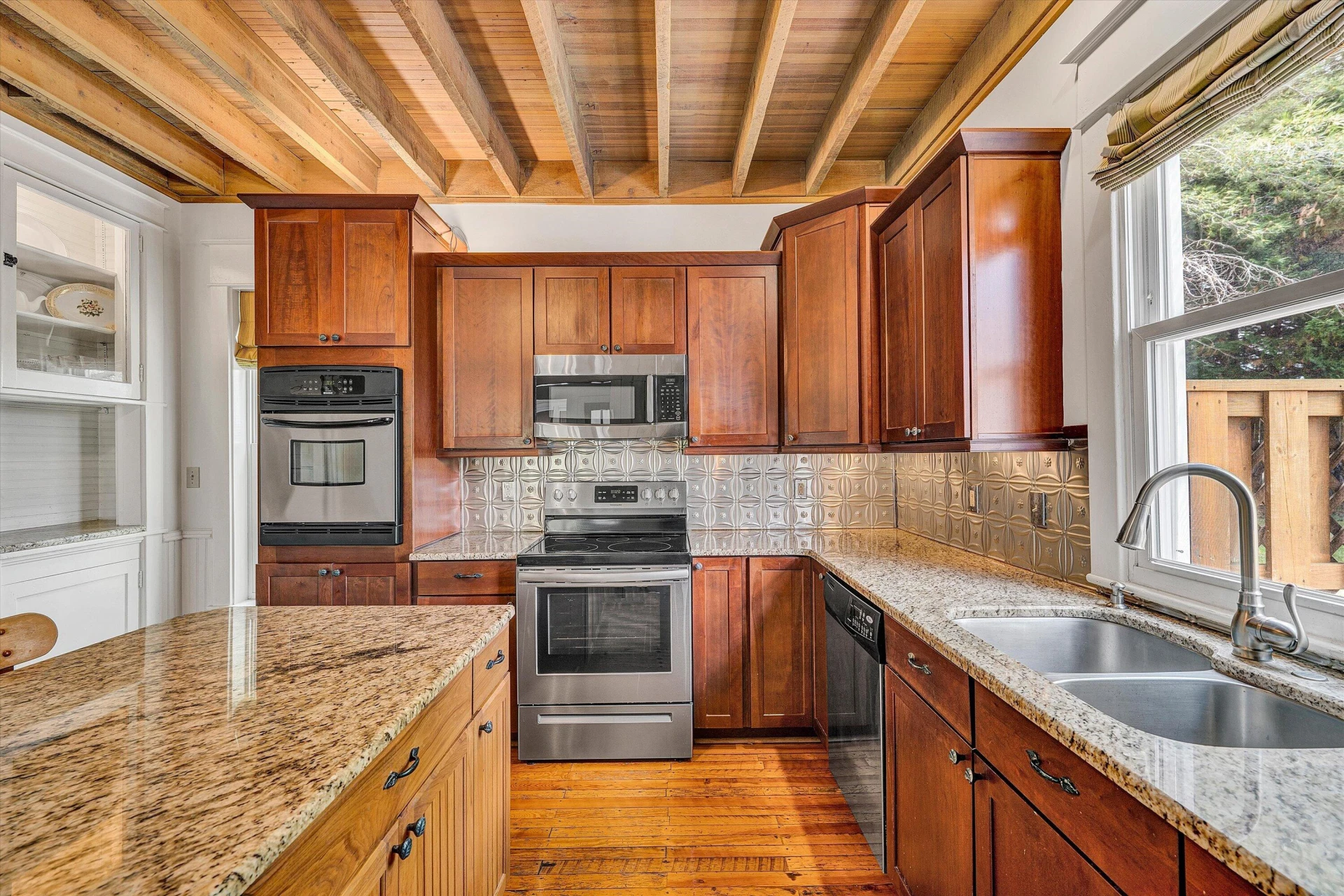 341 Springwood RD - Photo 24