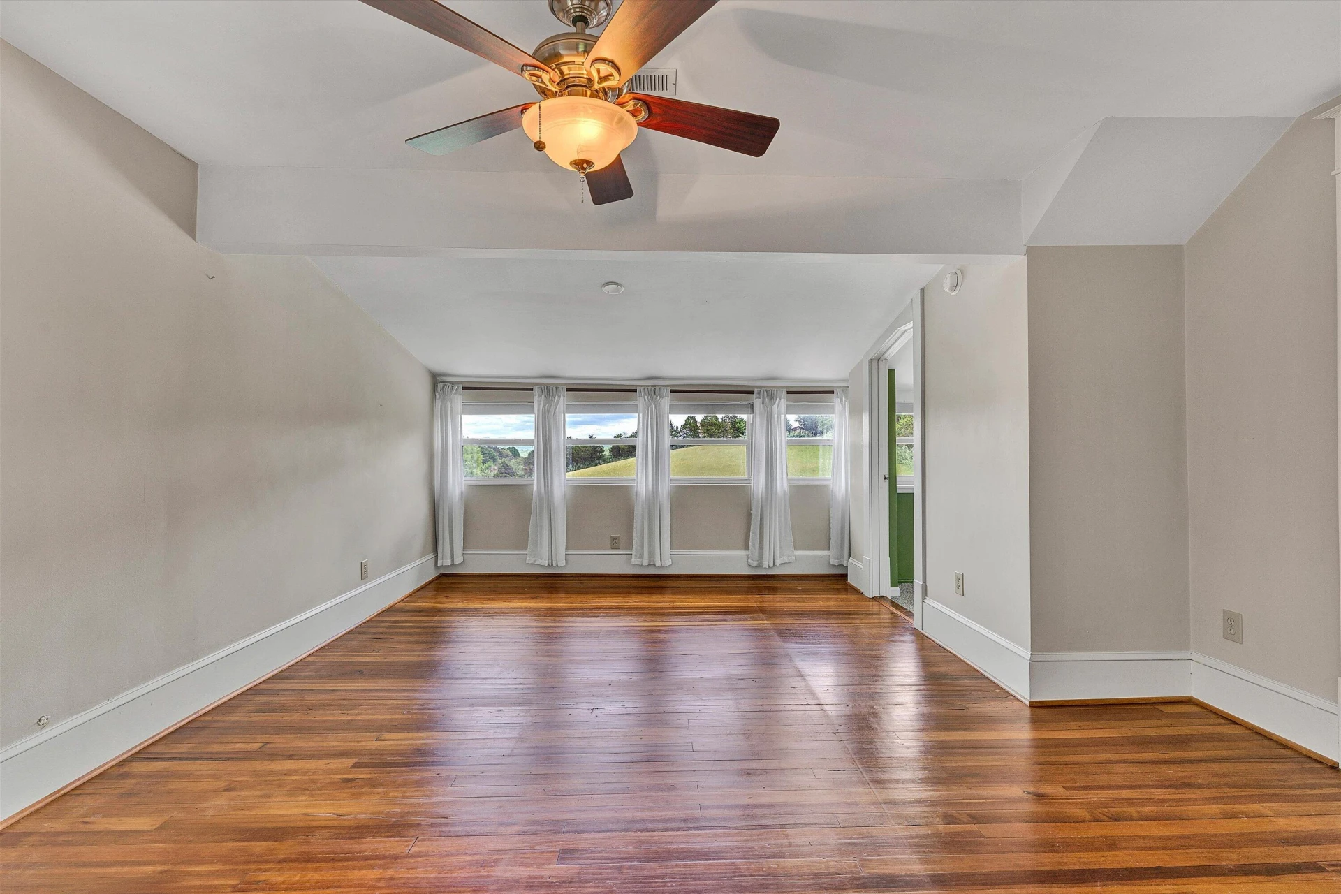 341 Springwood RD - Photo 36