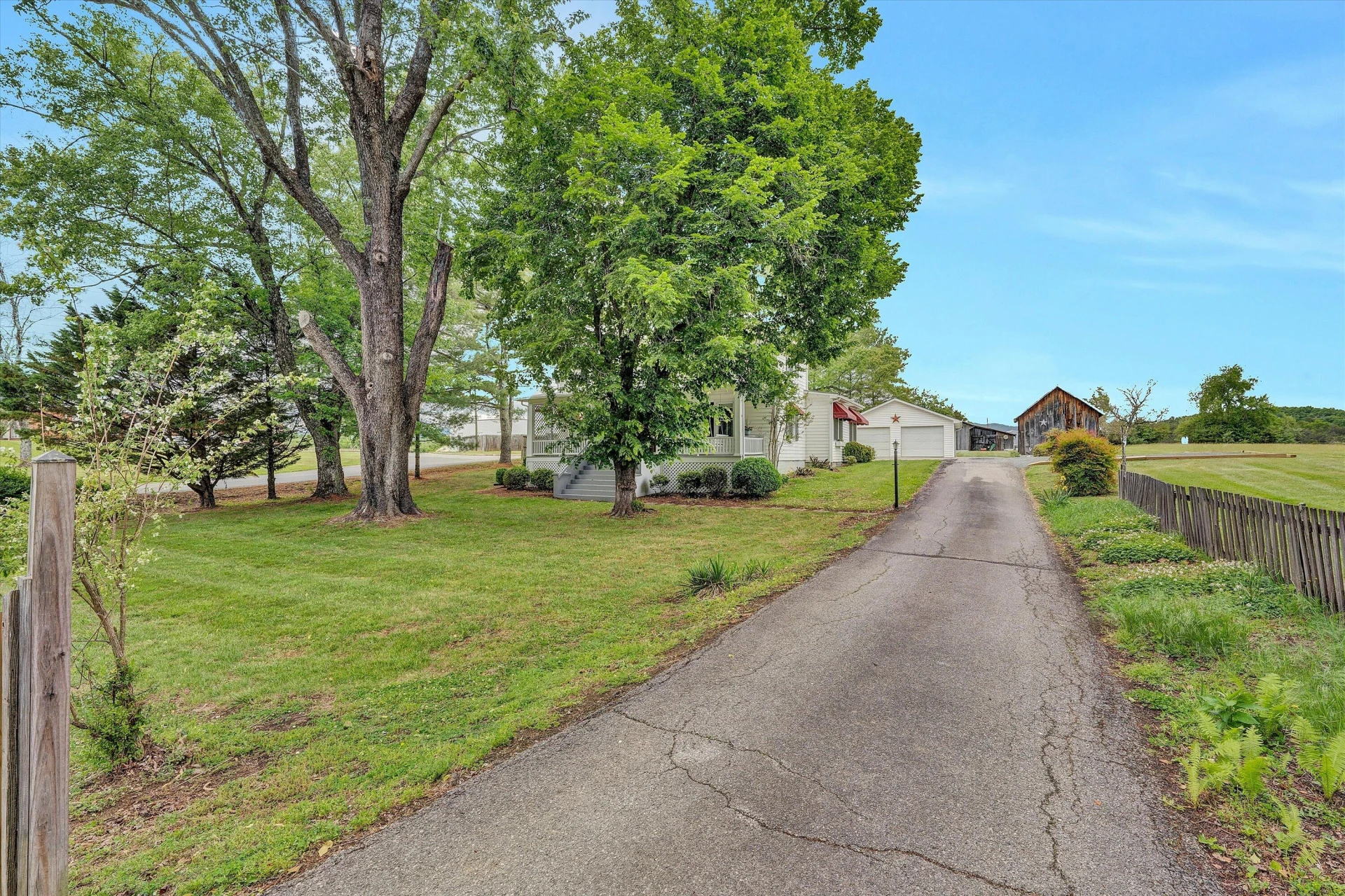 341 Springwood RD - Photo 57