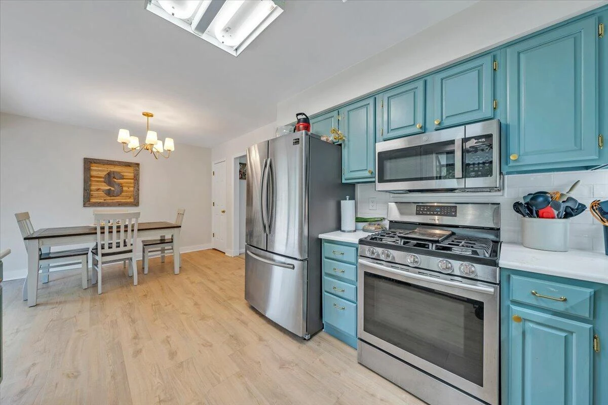 7851 Cedar Edge RD - Photo 14