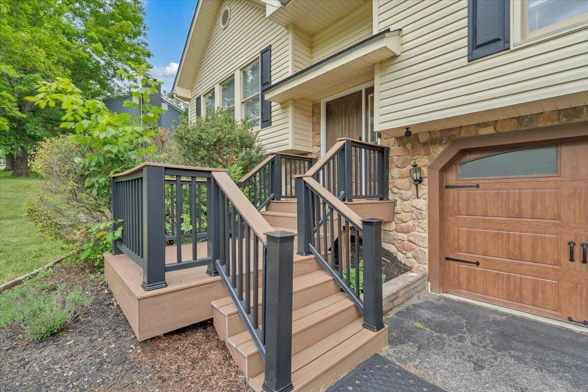 7851 Cedar Edge RD - Photo 2