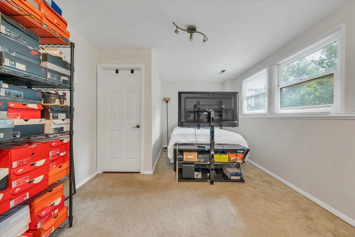 7851 Cedar Edge RD - Photo 28