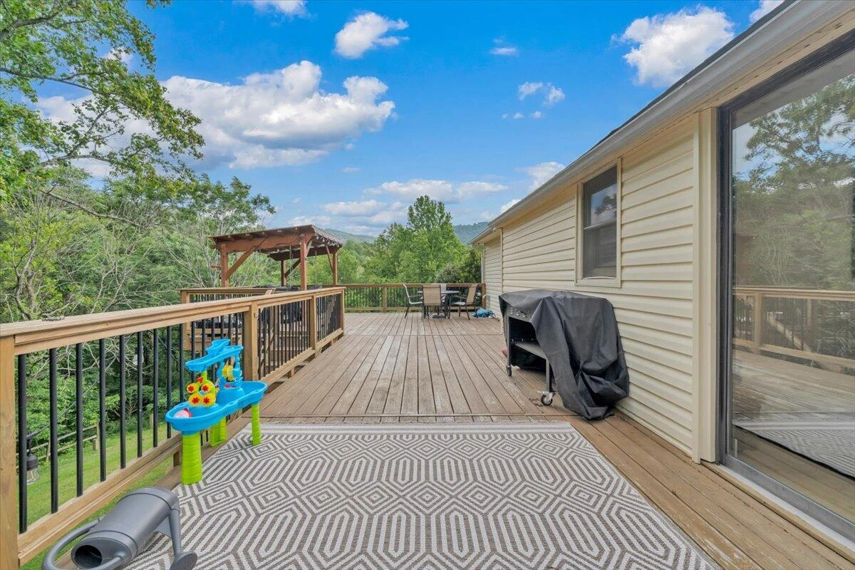 7851 Cedar Edge RD - Photo 31