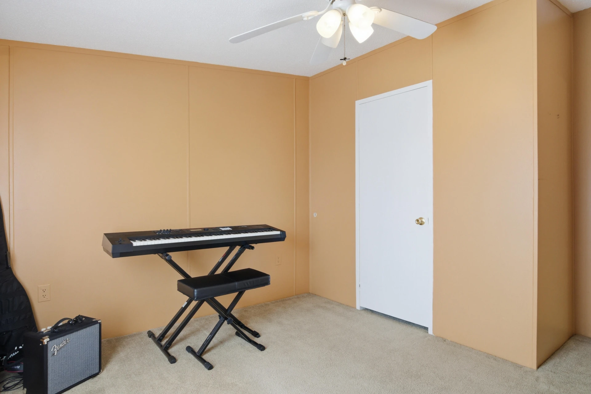670 Liberty ST - Photo 22