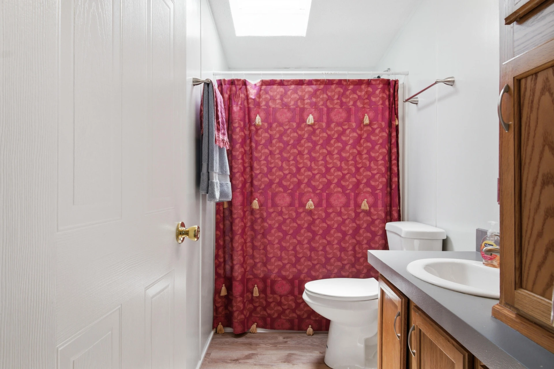 670 Liberty ST - Photo 24