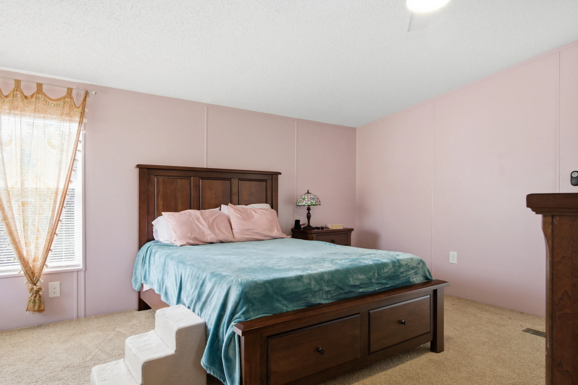 670 Liberty ST - Photo 27