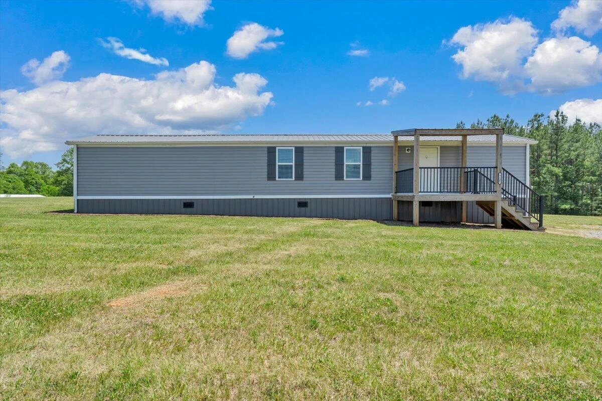 4820 Colonial Turnpike