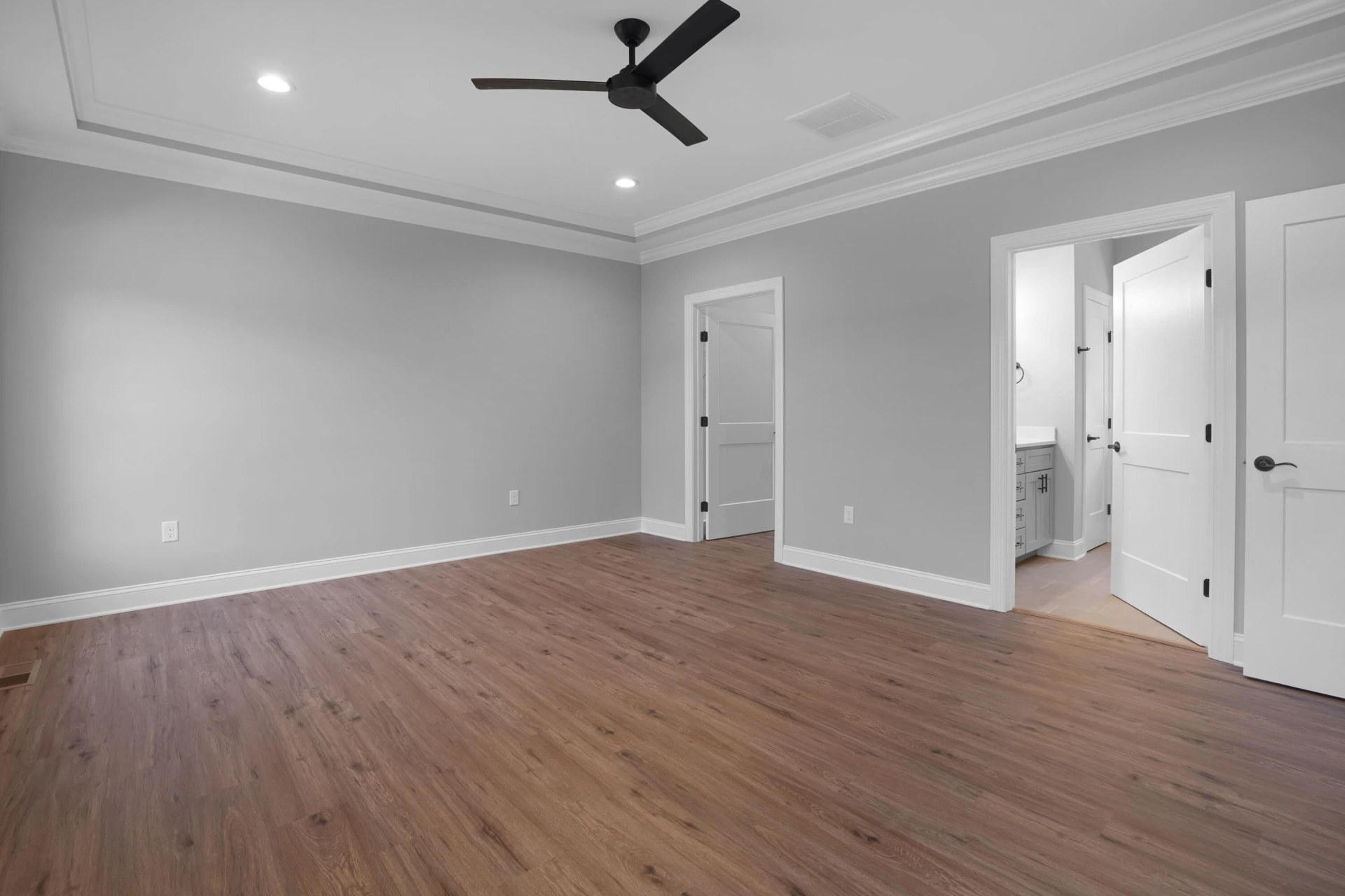 81 Belvior CIR - Photo 16