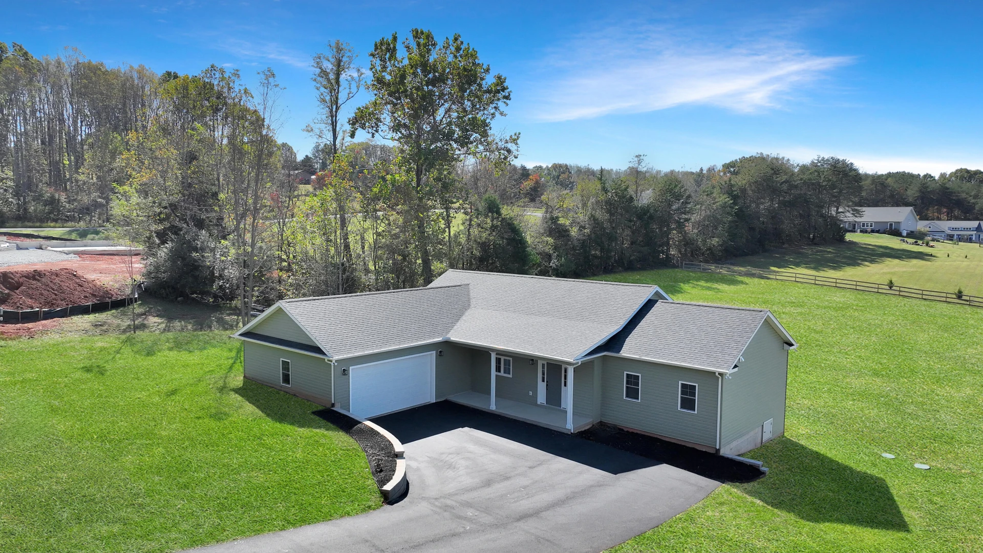 81 Belvior CIR - Photo 3