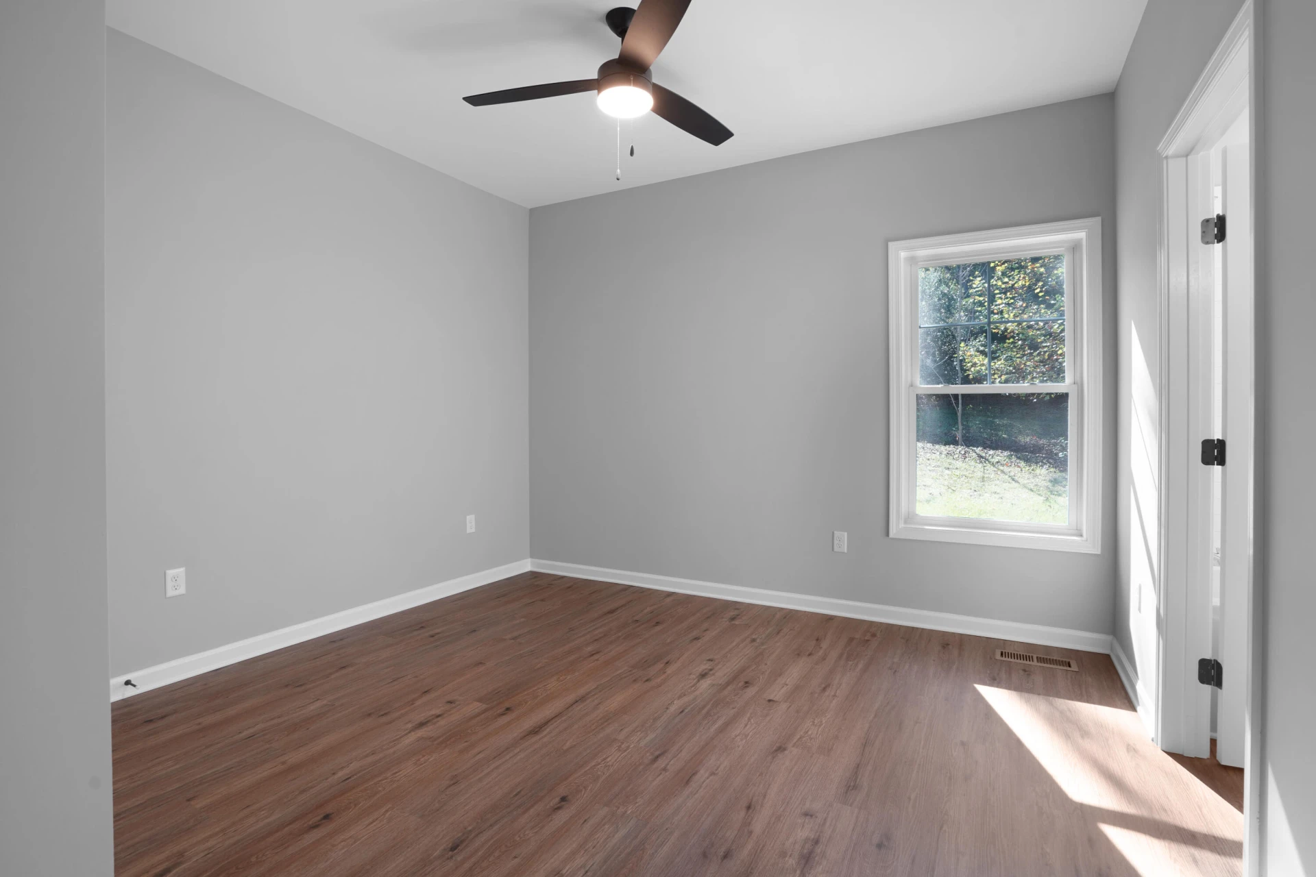 81 Belvior CIR - Photo 32