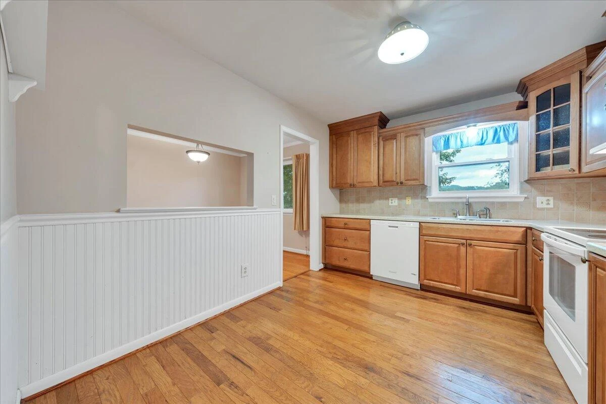 3722 Meadowlark RD - Photo 15