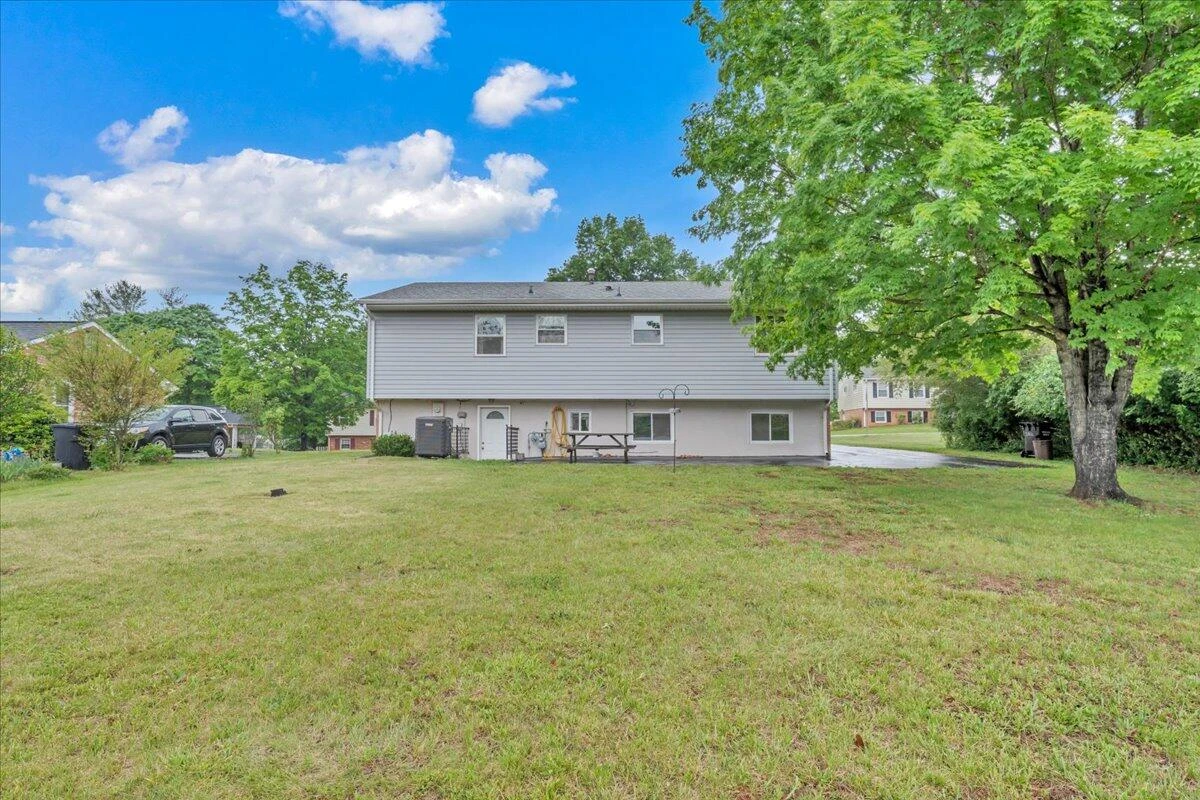 3722 Meadowlark RD - Photo 36