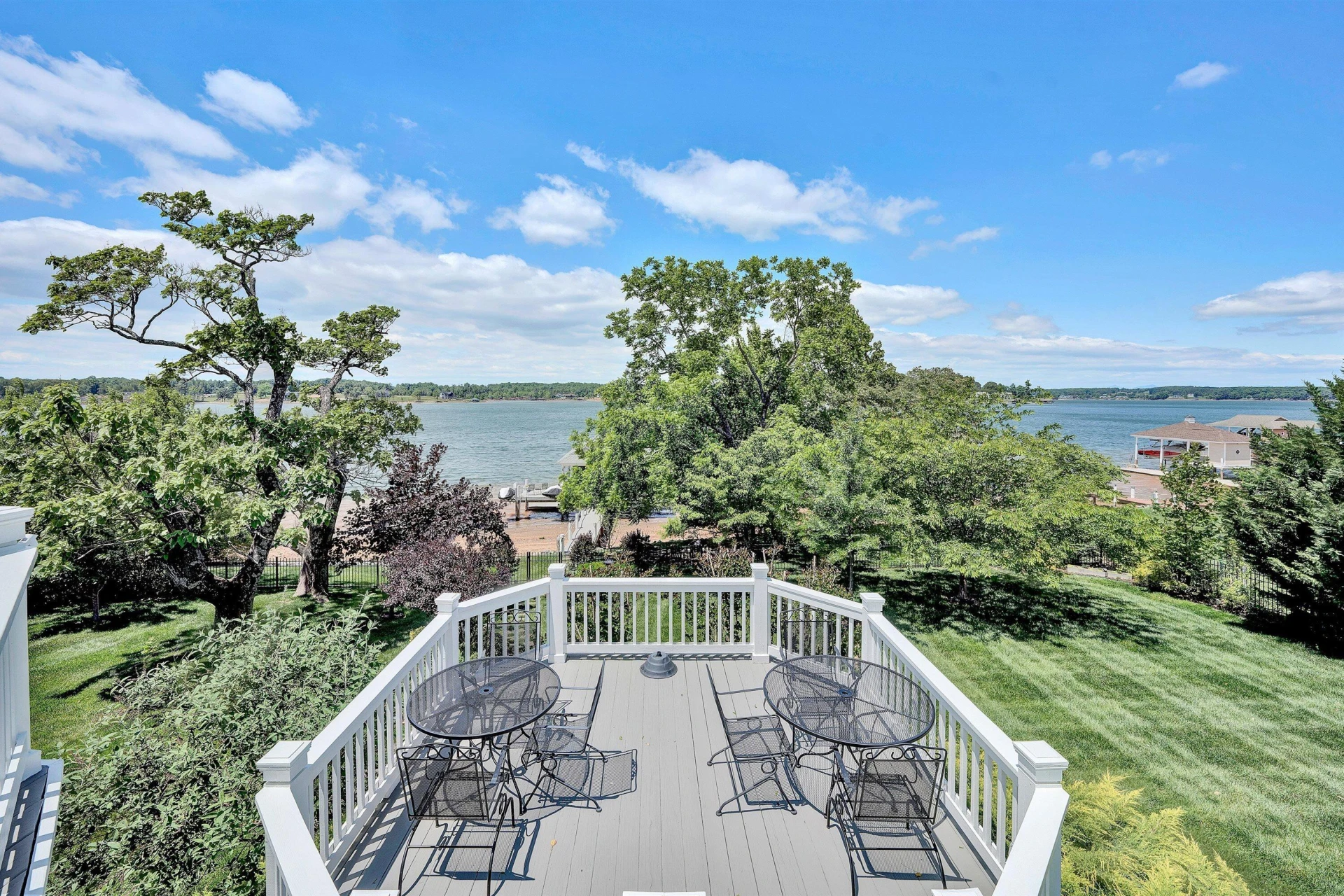 155 Shoreline CIR - Photo 29