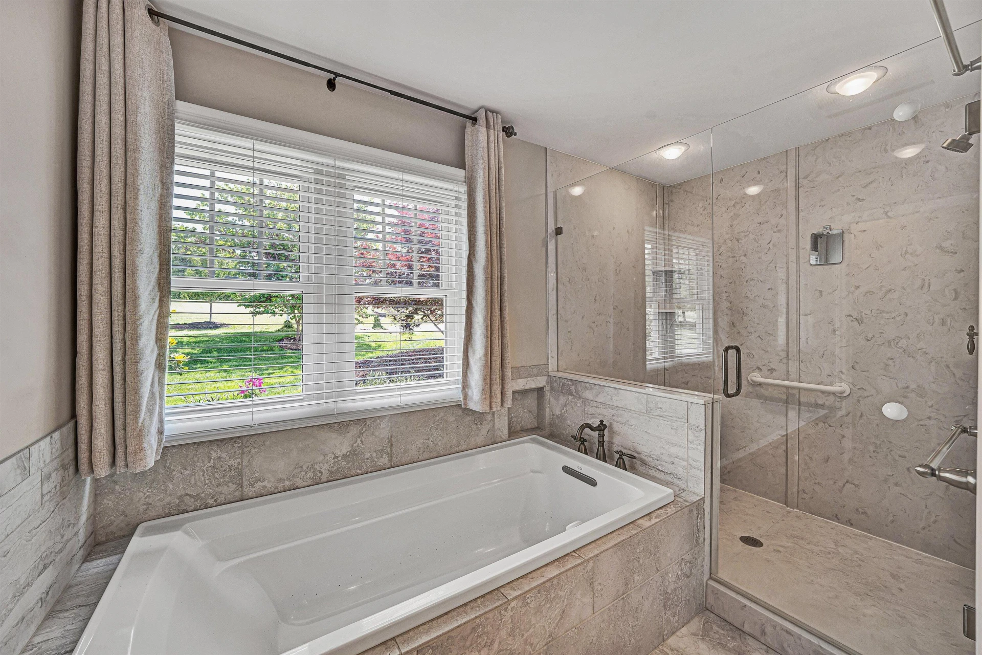 155 Shoreline CIR - Photo 45