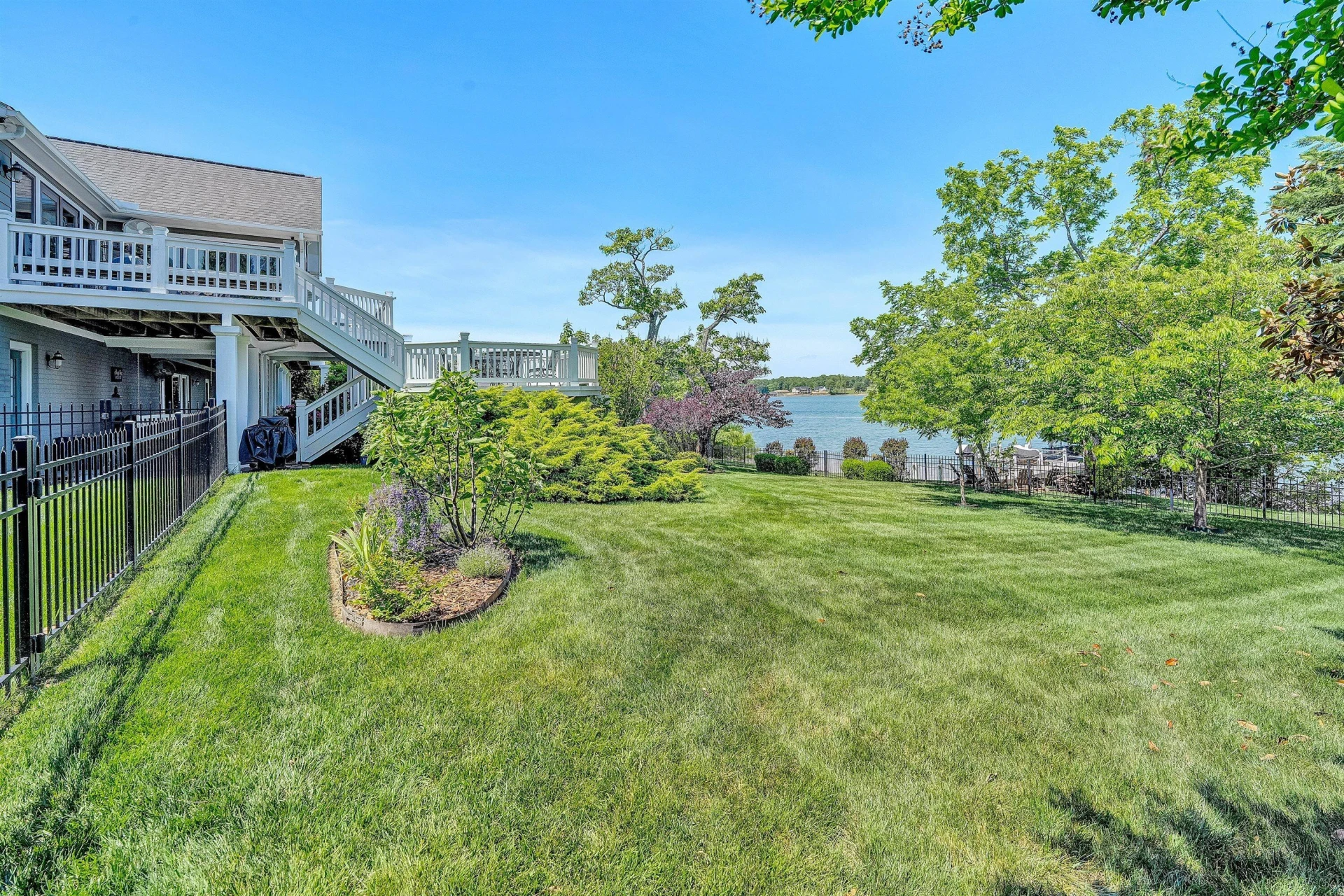 155 Shoreline CIR - Photo 63