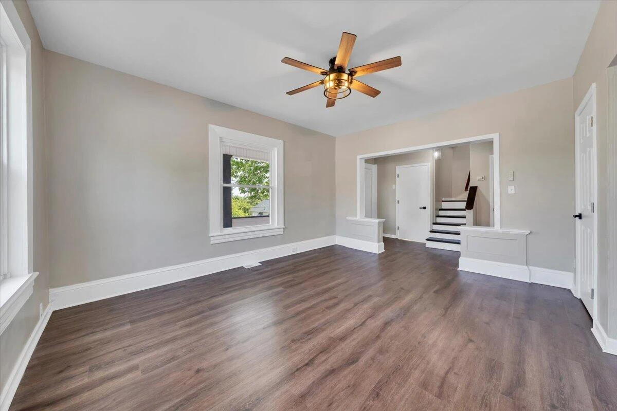 552 Chestnut AVE NW - Photo 13